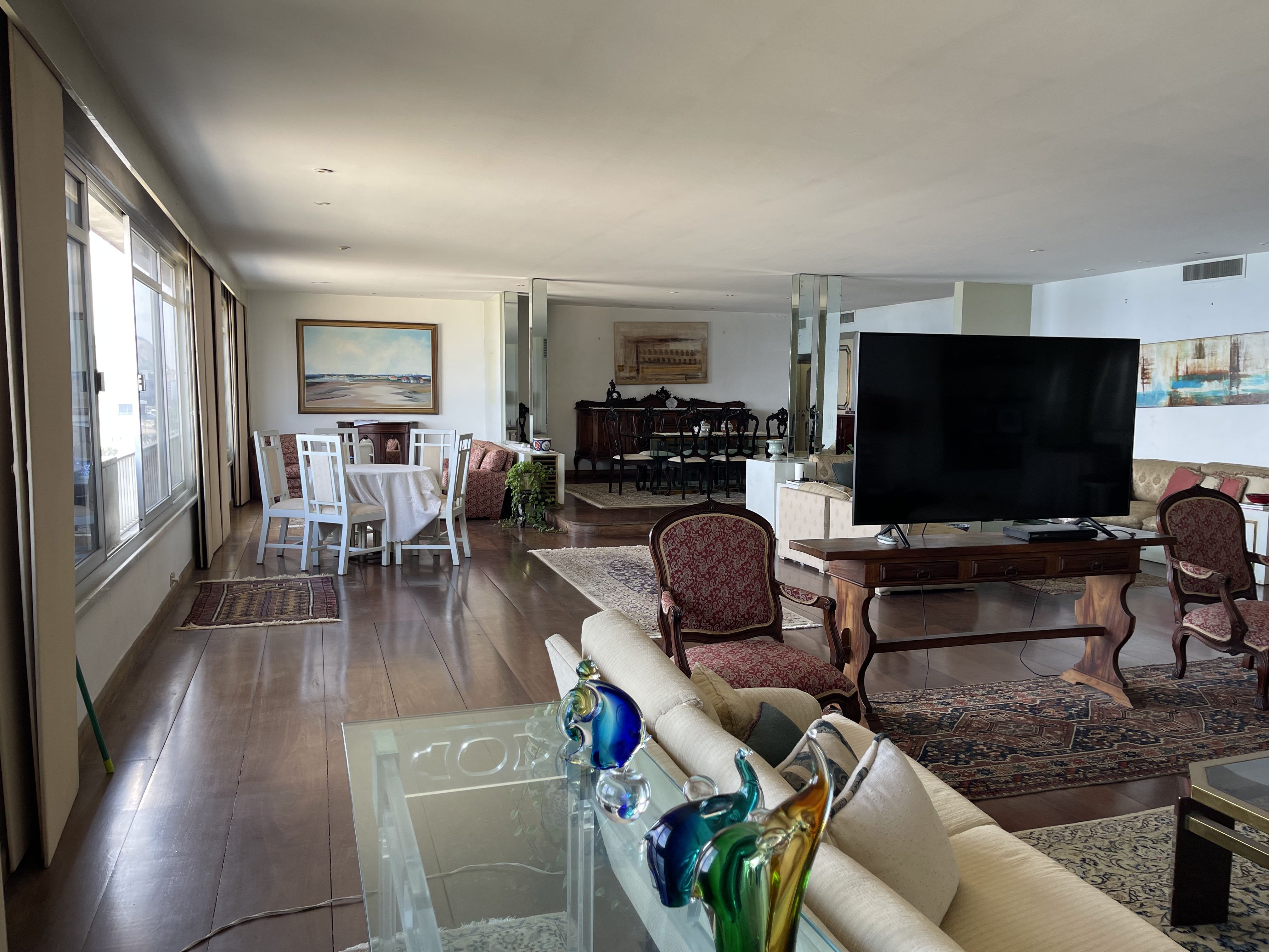 Apartamento alto padrão em frente à Praia do Leme 12