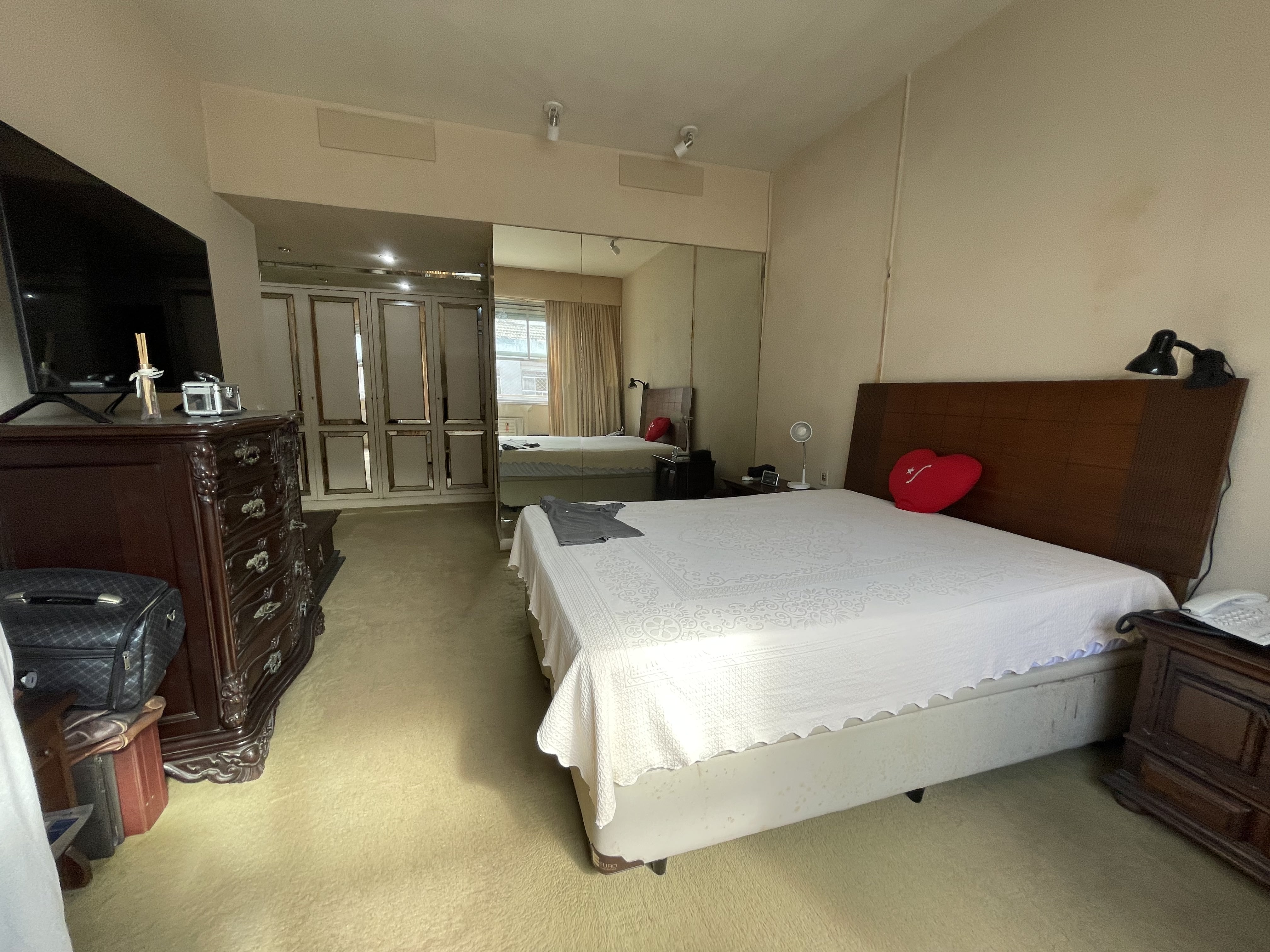 Apartamento alto padrão em frente à Praia do Leme 26